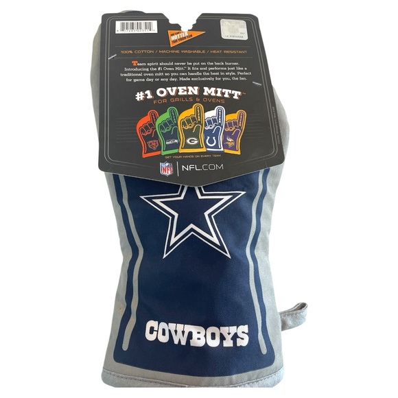 NFL #1 Fan Dallas Cowboys Oven Mitt - Picture 2 of 3